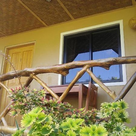 Miki'S Guest House Сикихор Экстерьер фото