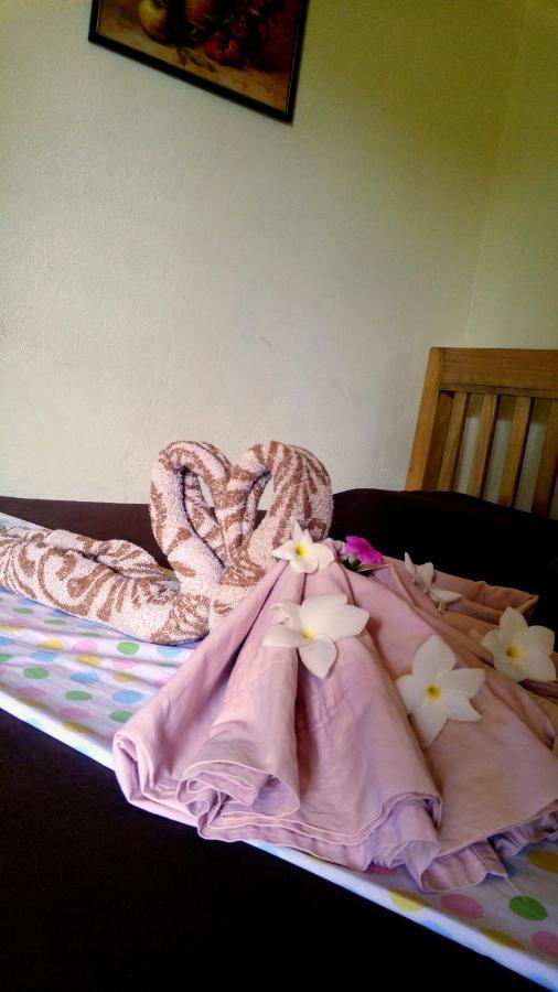 Miki'S Guest House Сикихор Экстерьер фото